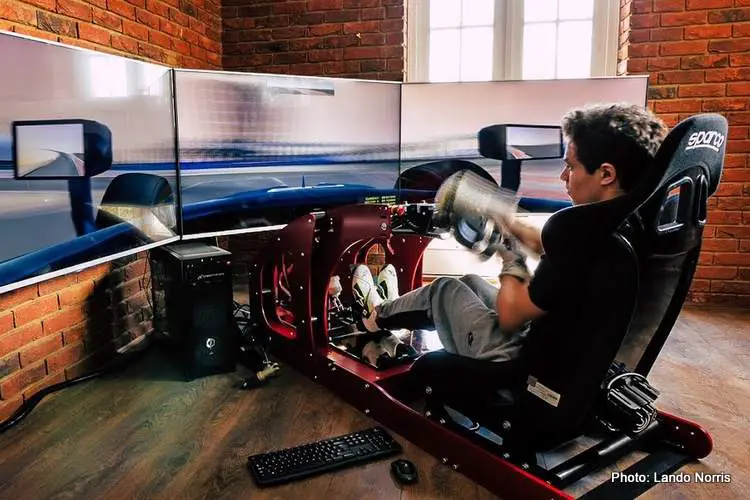 Norris: I prefer more serious sim racing to virtual Formula 1