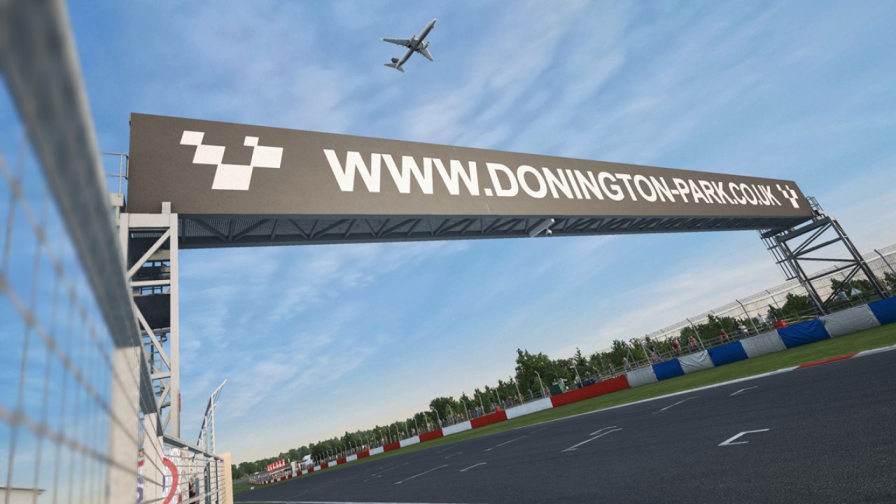 Donington Park Added To The Track Roster In RaceRoom