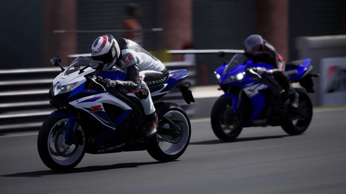 Yamaha R1 & Suzuki GSXR 600 Charge into Ride 5 Latest DLC
